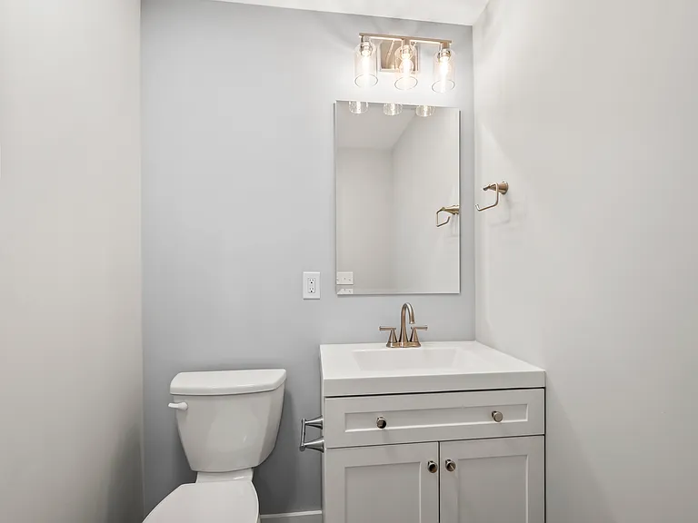 107 Lager Ln — Photo 12
