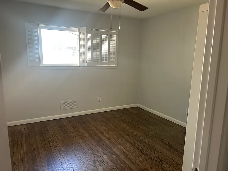 1511 Wysong Dr — Photo 16