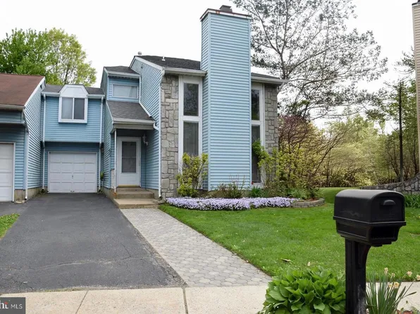 65 Allison Rd, East Windsor, NJ 08520