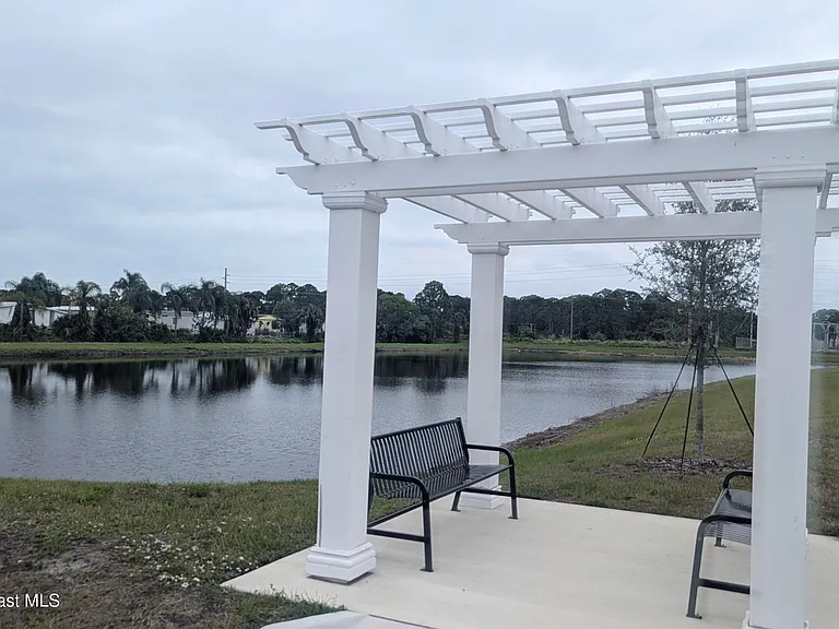 4317 Jetty Ln NE — Photo 38