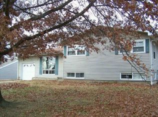 713 Boso Ave, Ravenswood, WV 26164