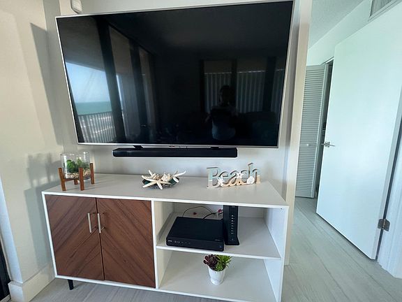 3rd image of 7380 S Ocean Dr APT 817A