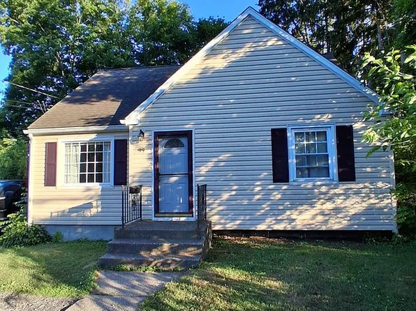 99 Berlin St, Southington, CT 06489