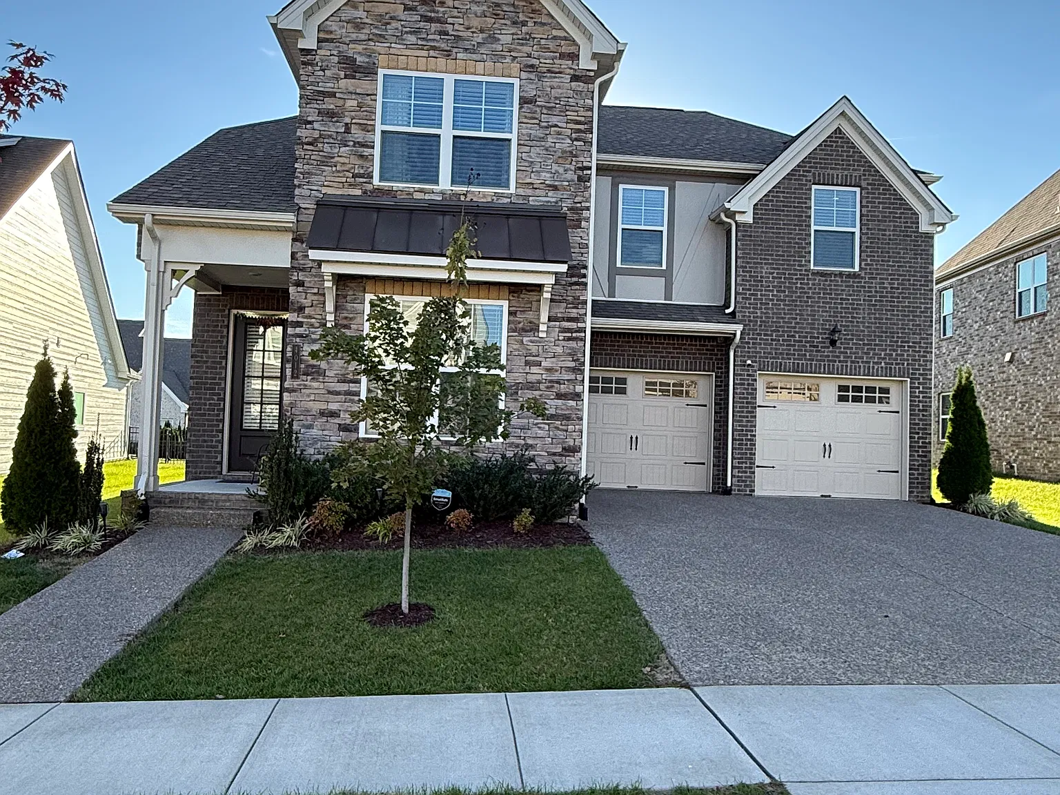 5 bed, 3406 sqft, $4,700 — Photo 1