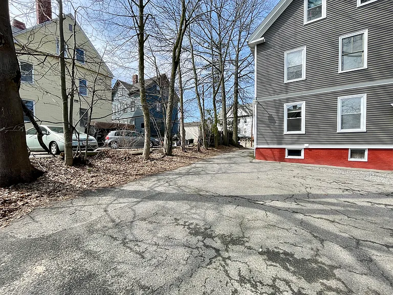11 Preston St #2A — Photo 17