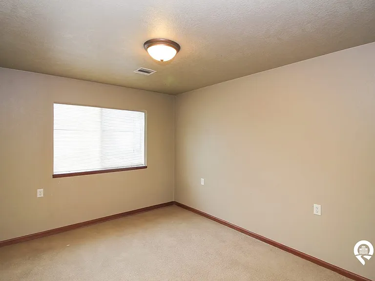 3513 W Ralph Rogers Rd #17 — Photo 8