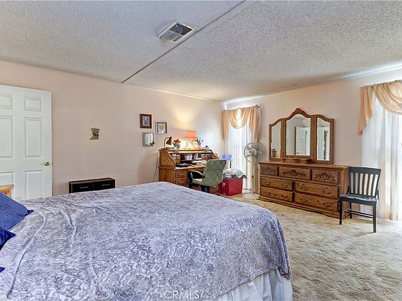 4th image of 470 Quail Ct