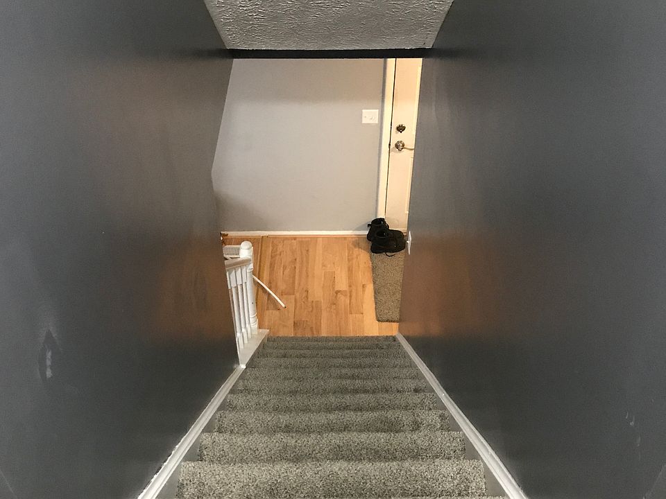 2nd image of 224 Heathrow Ct
