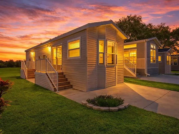 900 Aqua Isle Blvd #K20, La Belle, FL 33935