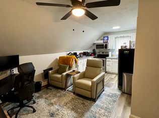 15 Rock St UNIT 2, Bristol, RI 02809