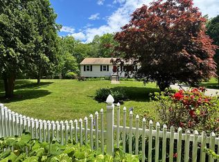 26 Cottage Rd, BOZRAH, CT 06334