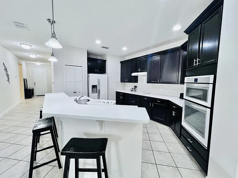 4708 Ruby Red Ln — Photo 5