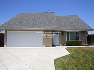 25502 McIntyre St, Laguna Hills, CA 92653