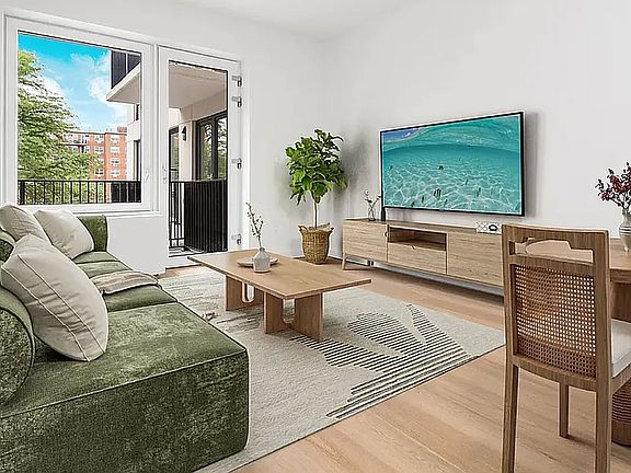 3rd image of 71-82 Parsons Blvd #206