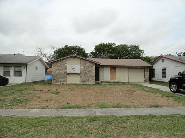 1st image of 7519 Sweet Valley St