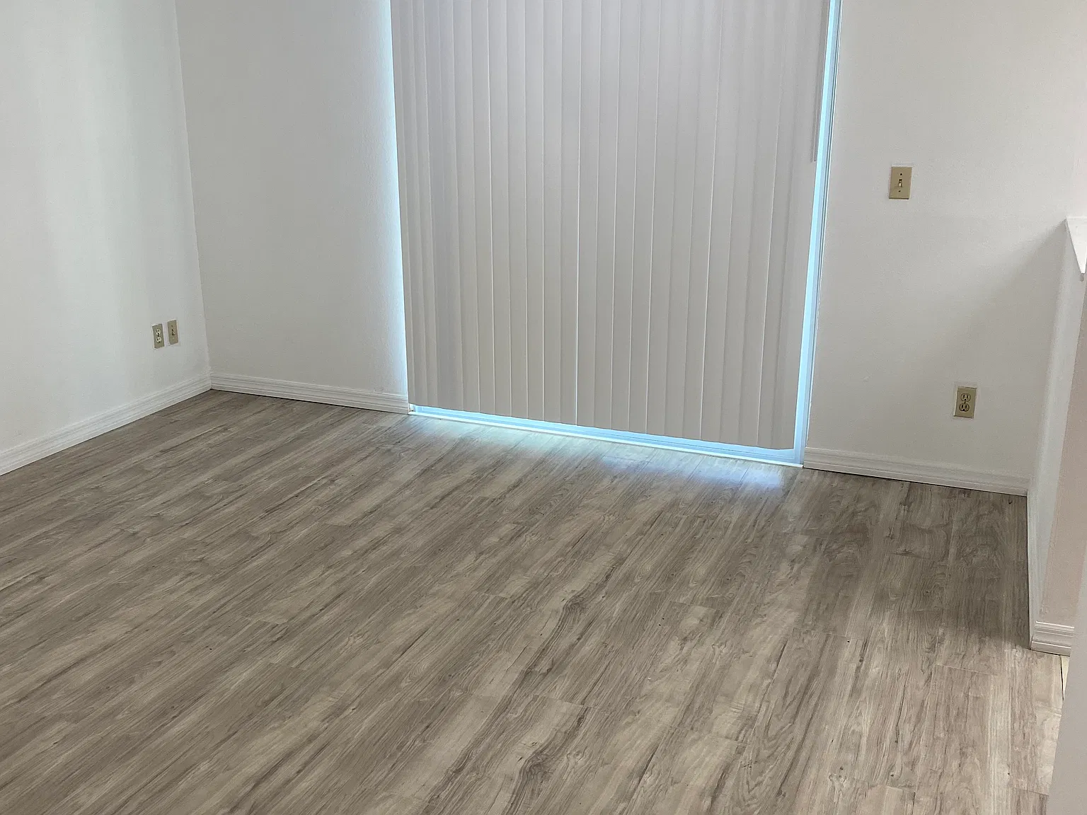 5107 Rosegreen Ct — Photo 4