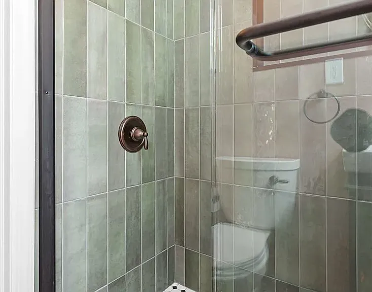 718 Washington St #1 — Photo 2