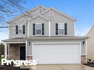 6824 Horseback Ln, Raleigh, NC 27610