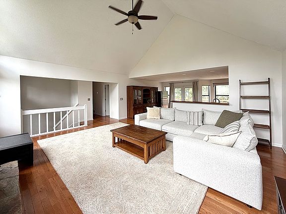 5th image of 3324 Goodell Rd