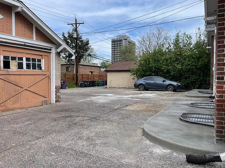 1435 N Perry St #B — Photo 16