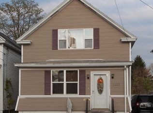 1213 Webster St, Schenectady, NY 12303