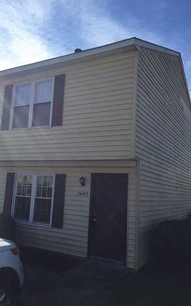 1st image of 2609-2643 Elliott Ave #2615