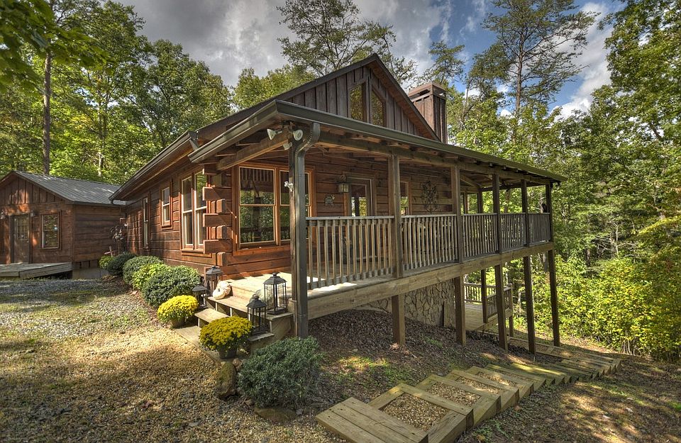 10th image of this home