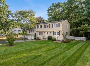 35 Bullard St, Walpole, MA 02081