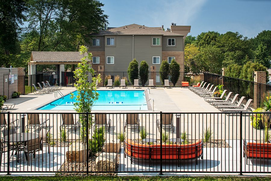 1st image of 15202 Wycliffe Dr #2034