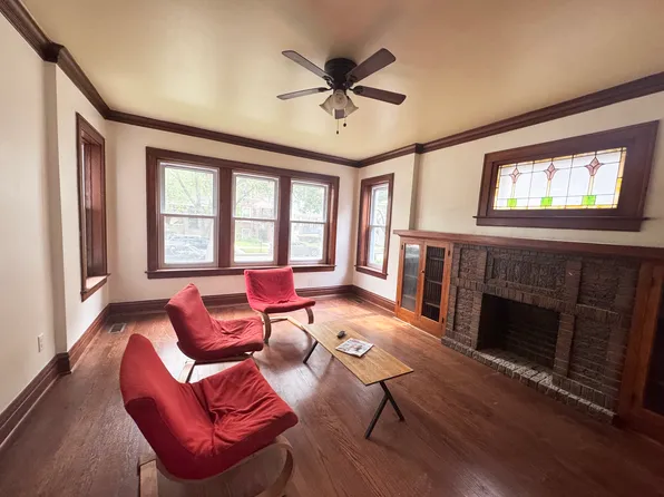 3423 N Tripp Ave Unit 1, Chicago, IL 60641
