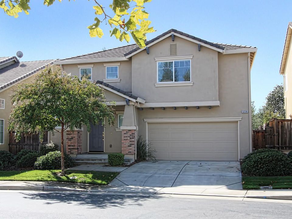 1st image of 5238 Water Lily Ln