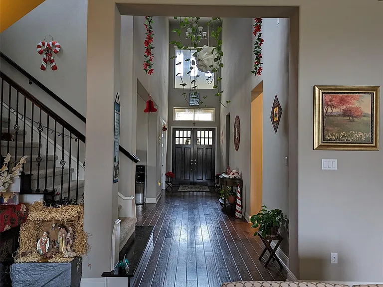 204 Southern Carina Dr — Photo 2