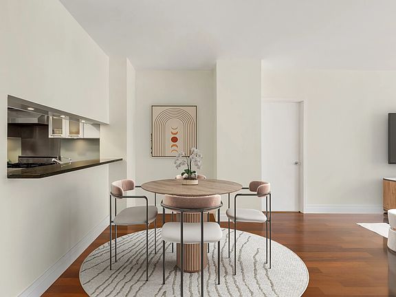 3rd image of 45 Park Ave APT 703