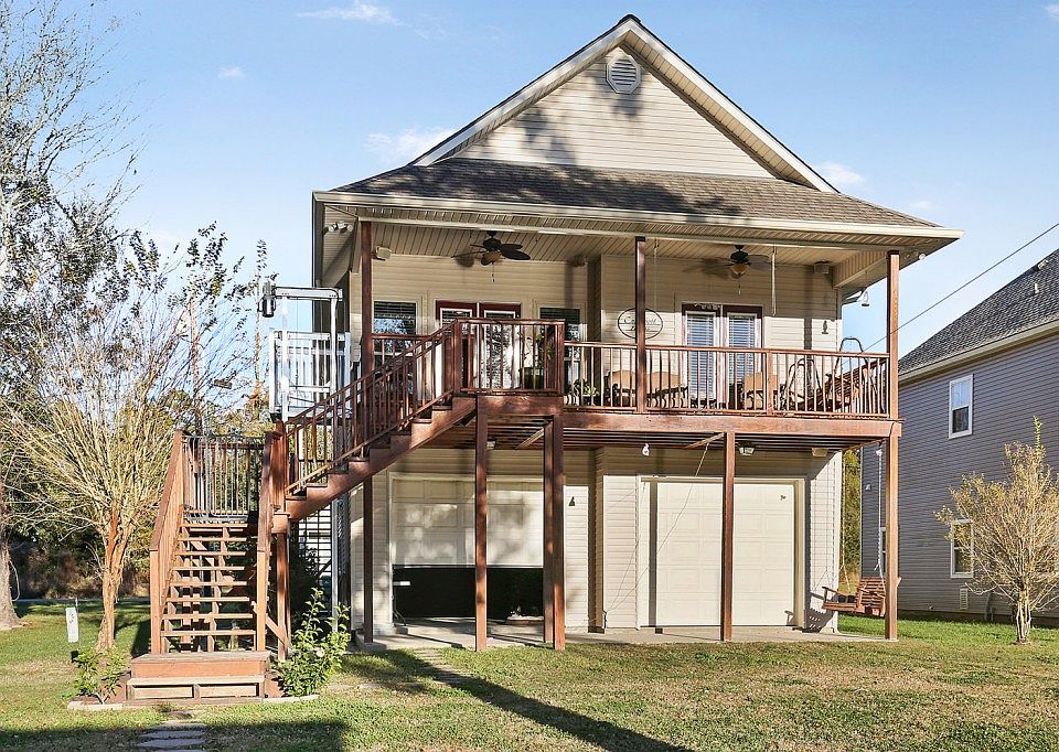 1st image of 15867 Cypress Point Ln