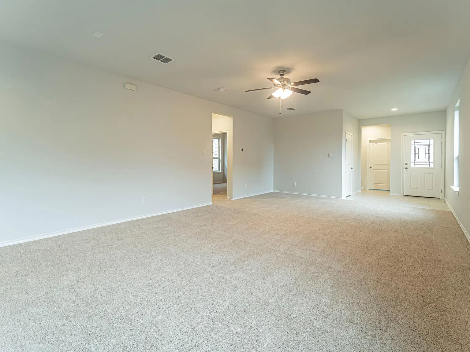 3 bed, 1825 sqft, $2,250 — Photo 4
