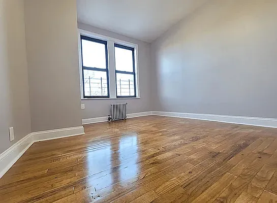 248 Wadsworth Avenue — Photo 4