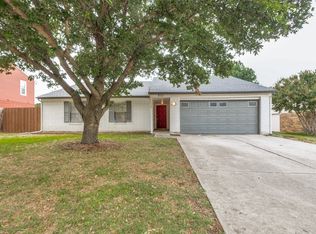 831 Beverly Dr, Grapevine, TX 76051