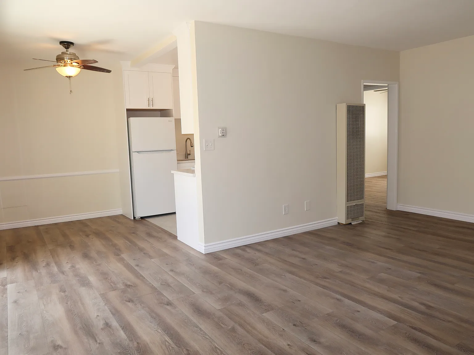 3 bed, 1100 sqft, $4,995 — Photo 1