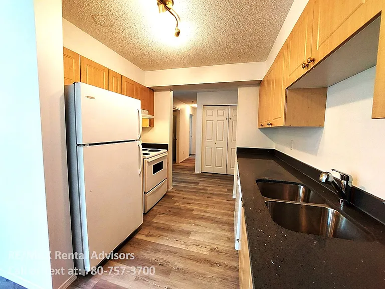 10403 98th Ave NW #311 — Photo 5