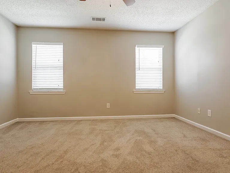 175 Cedar Bend Dr — Photo 9