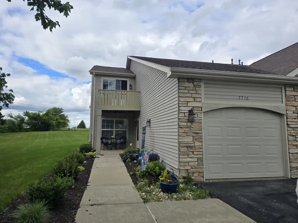 7716 Creek Bnd #2, Rockford, IL 61114