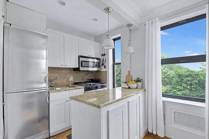 1st image of 420 Central Park W APT 5H