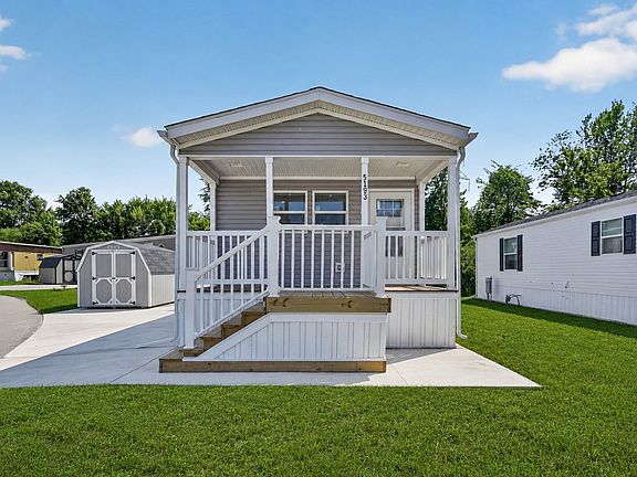 Exterior Image-1-Skyline 47 Worthington Arms