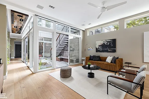 Rented by Brown Harris Stevens | media 21