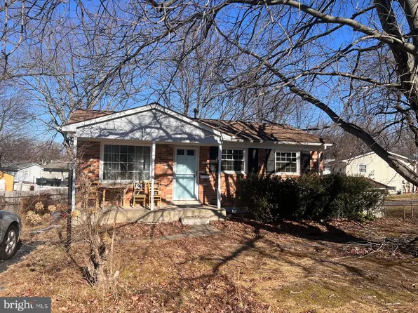 13023 Kenmar Dr, Woodbridge, VA 22193