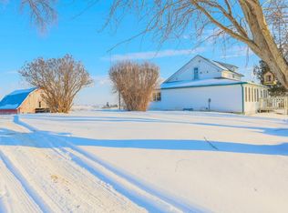 E2930 N Ridge Rd, Genoa, WI 54632