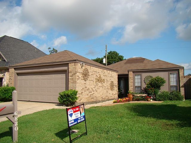 1st image of 6820 Lexington Dr