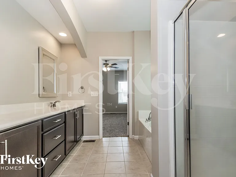 2055 Tanners Mill Dr — Photo 11