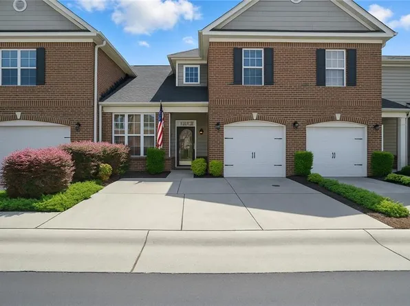 1304 Abelia Way, Virginia Beach, VA 23454