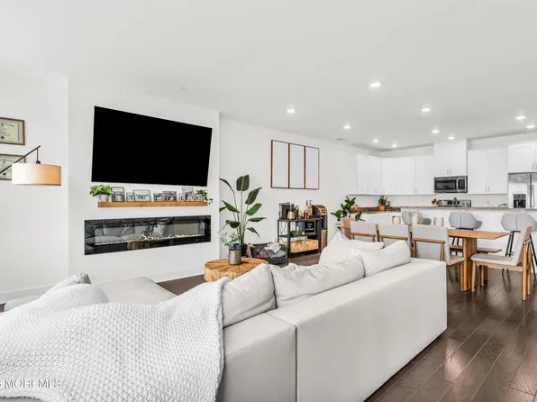 51 Midway Road N, Tinton Falls, NJ 07724